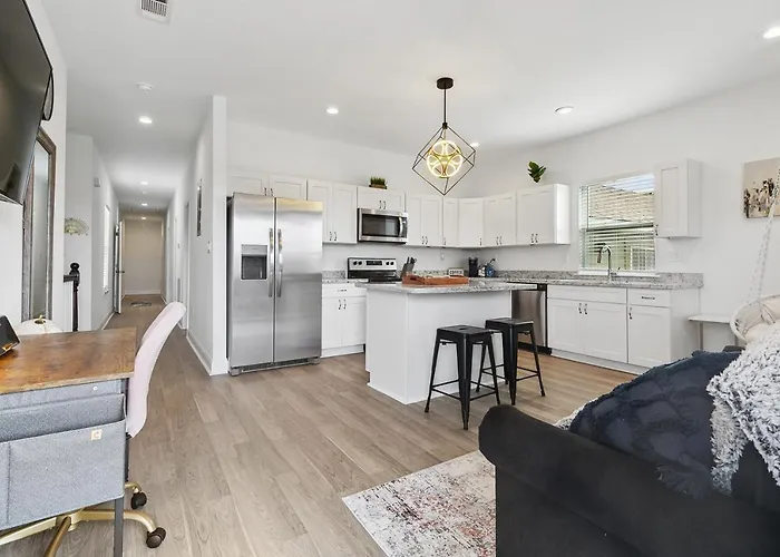 Luxury 3Br Oasis W Jacuzzi